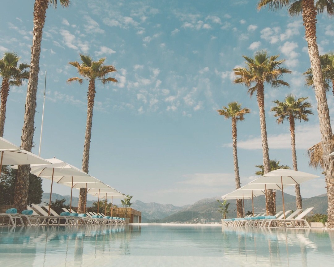 Nikki beach piscine