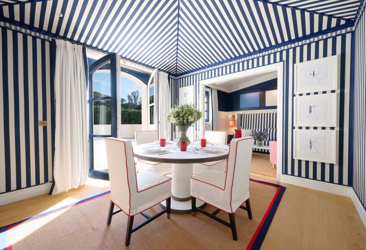 arev-saint-tropez-699df75a4ec5b