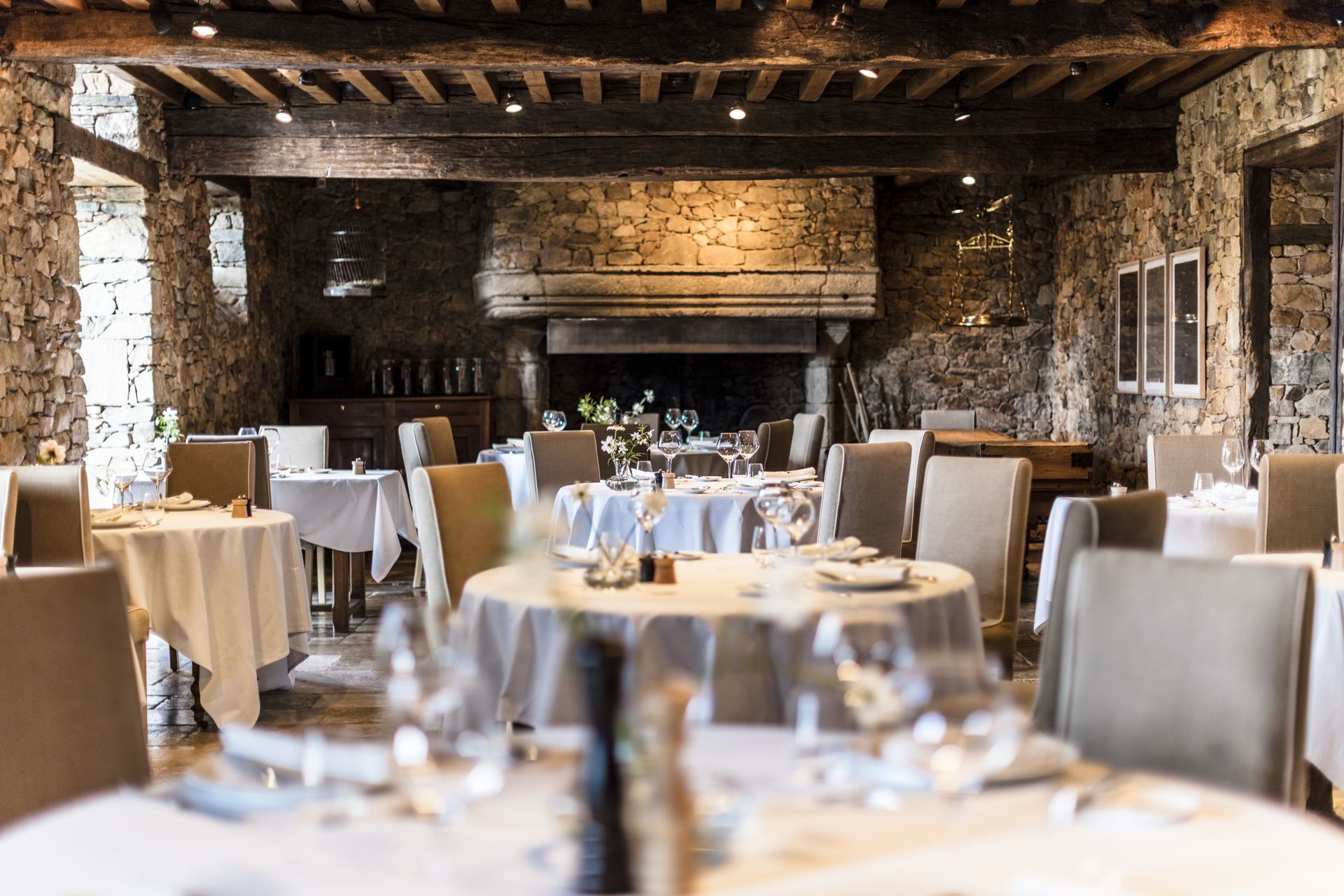 domaine-des-etangs-la-longere-domaine-des-etangs-restaurant-dyades-les-tables