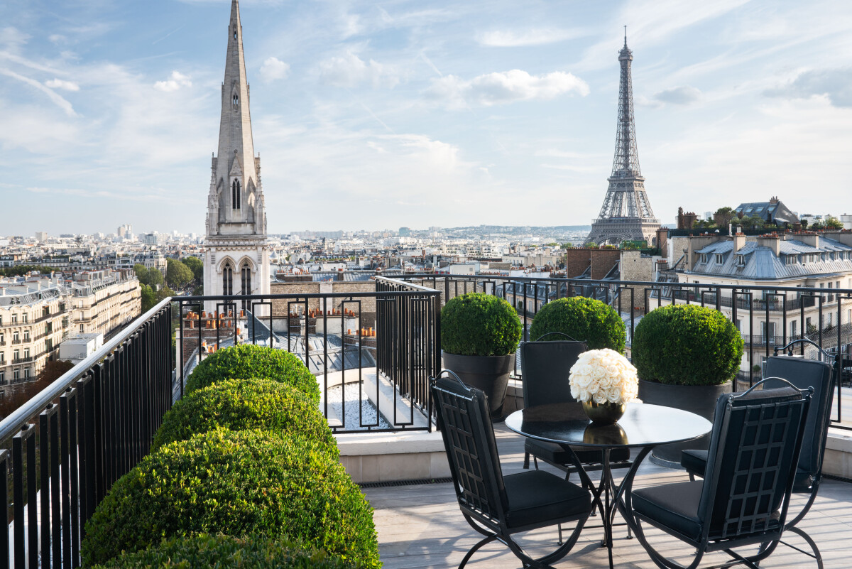 four-seasons-hotel-george-v-paris-penthouse-terracepeter-vitale