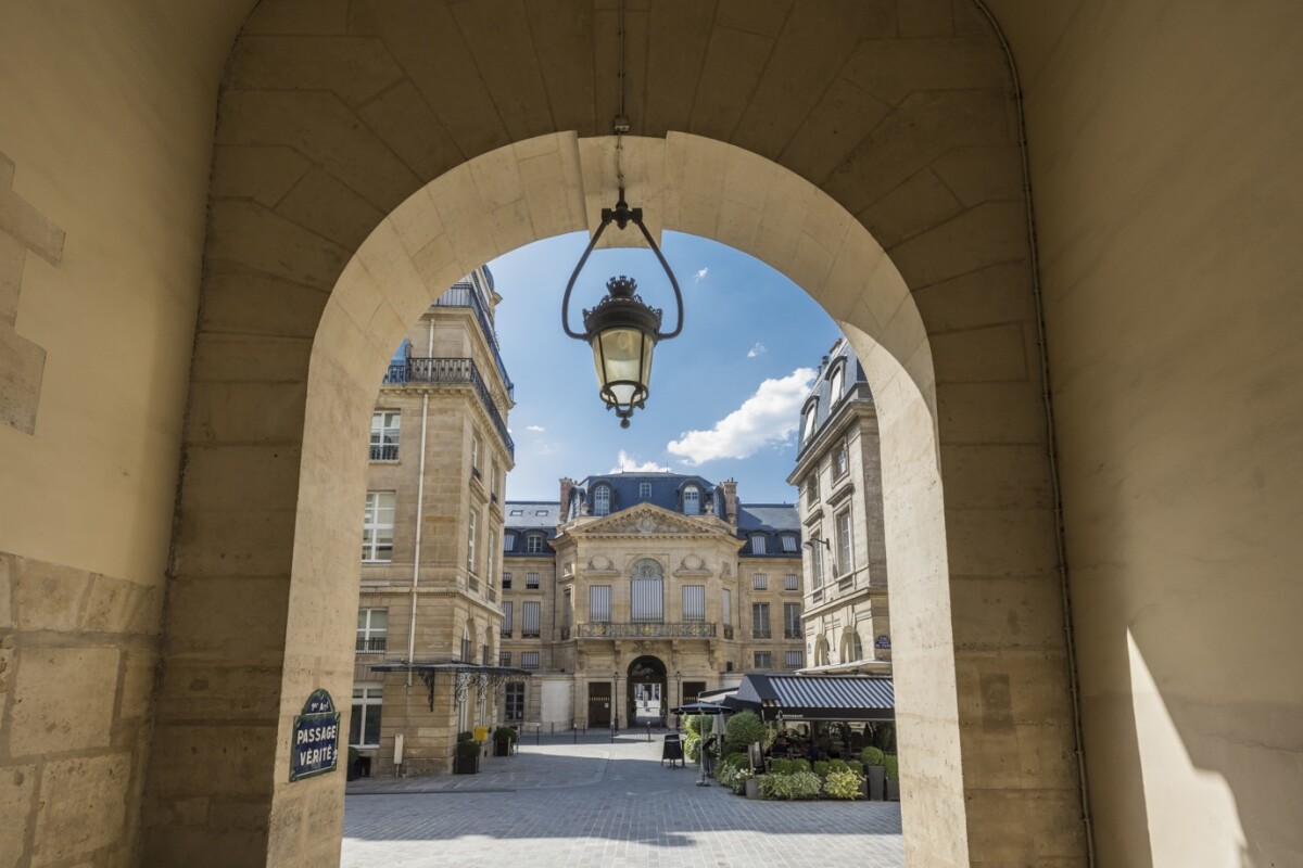 grand-hotel-du-palais-royal-6aa902598146f