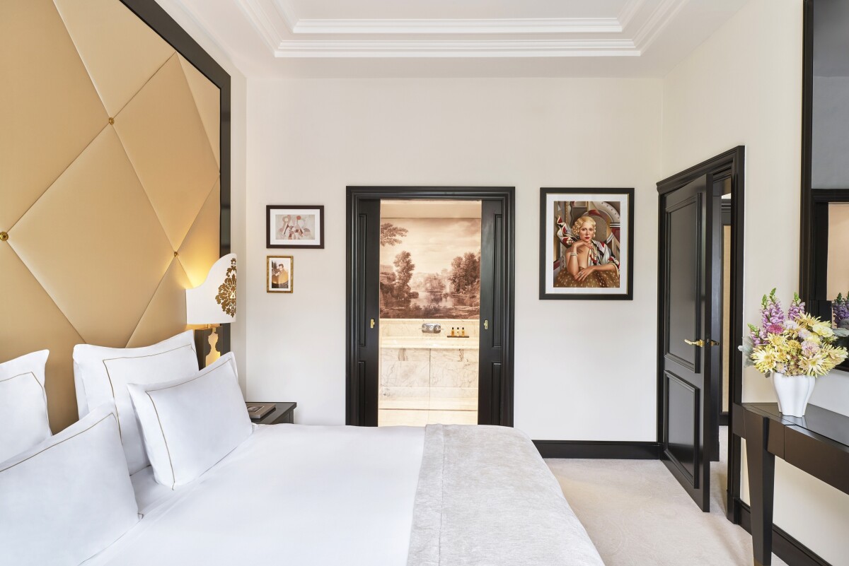 hotel-barriere-le-fouquets-693c4dabecd3c