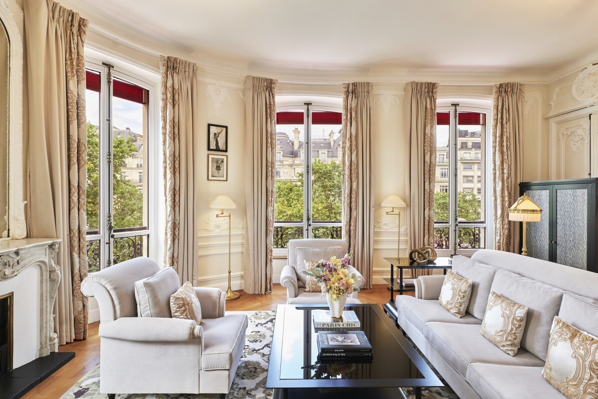 hotel-barriere-le-fouquets-693c4e7818bac