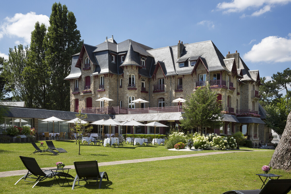 hotel-barriere-le-royal-la-baule-019410-01-1