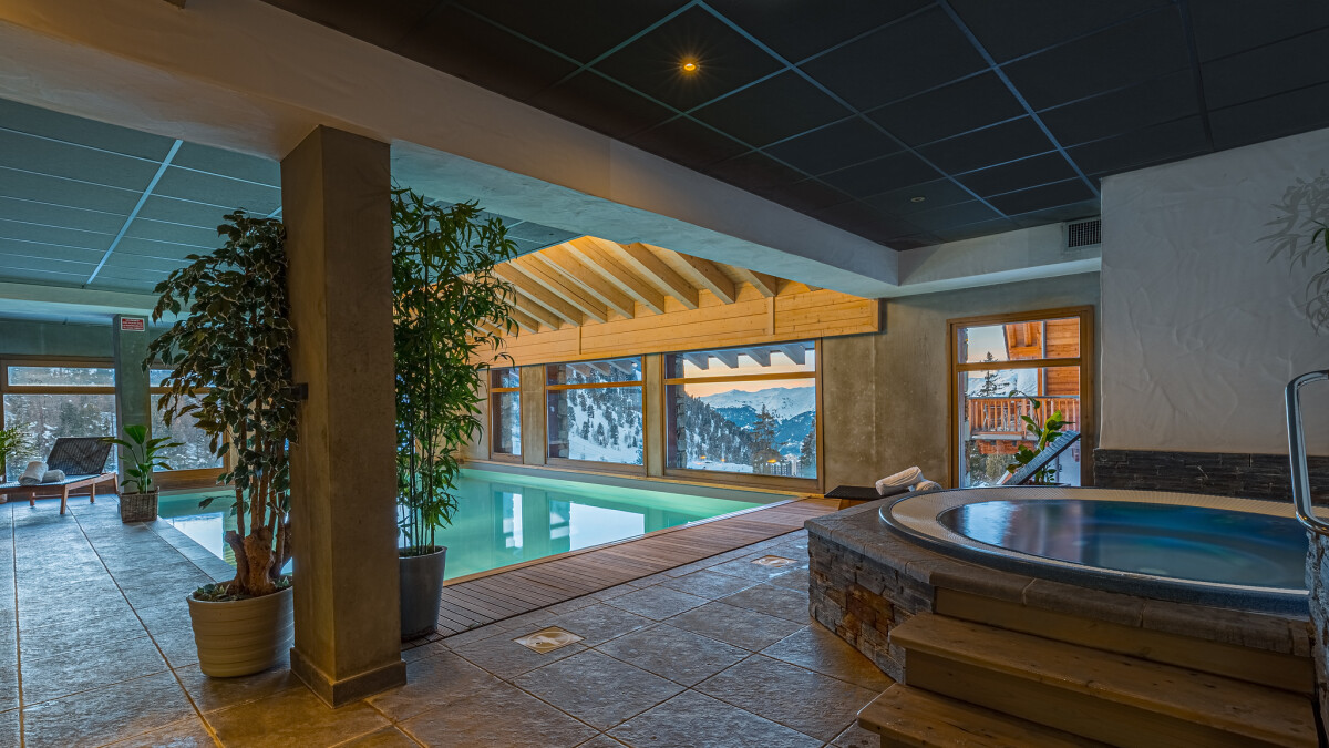 hotel-carlina-6a54e0bc66552