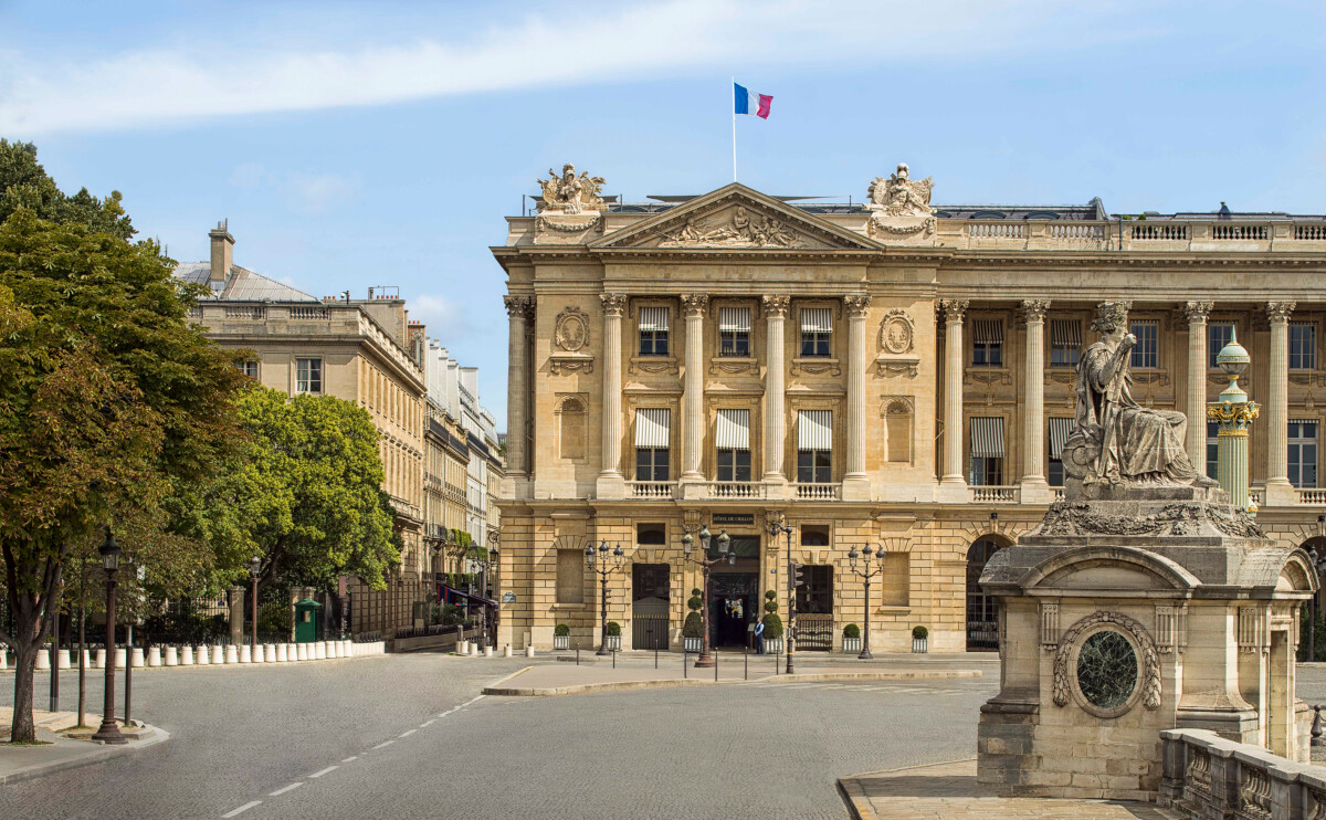 hotel-de-crillon-hotel-de-crillon-facade-exterieure-adrian-houston-2019