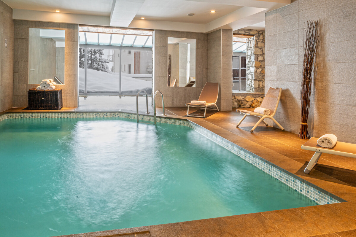 hotel-laiguille-percee-6a54a7cd1e893