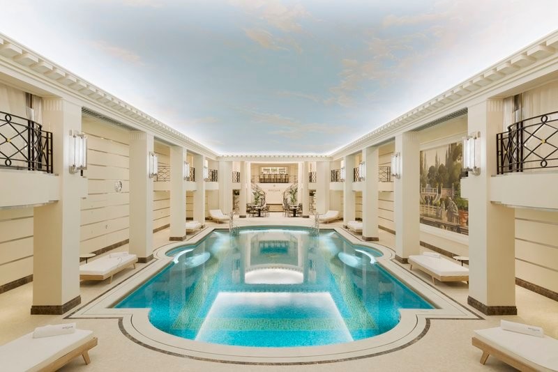 hotel-ritz-paris-pool