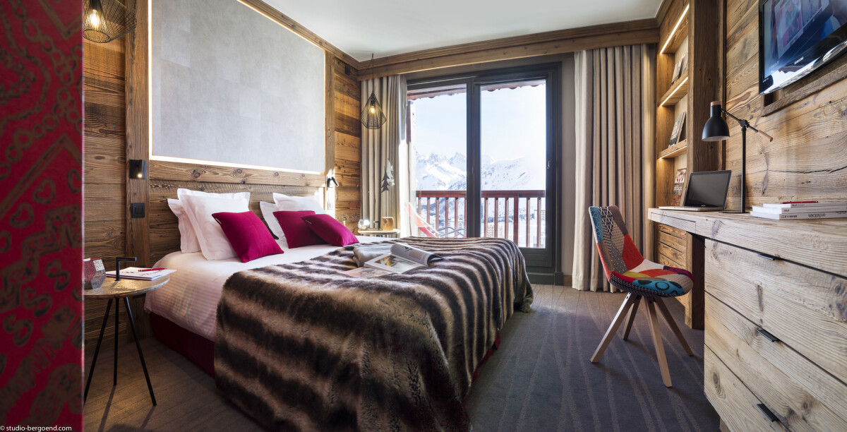hotel-village-montana-6a561935e9e61