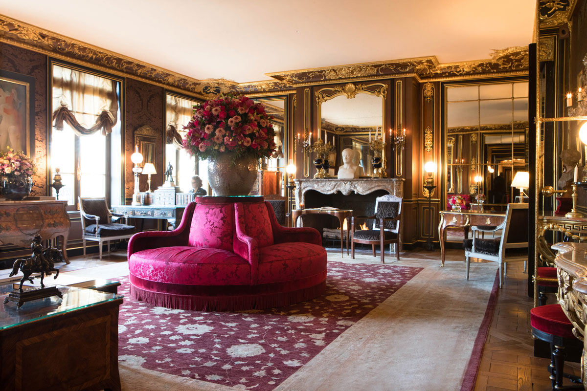 la-reserve-paris-hotel-and-spa-La-Reserve-Paris-Salon-Louis-XV