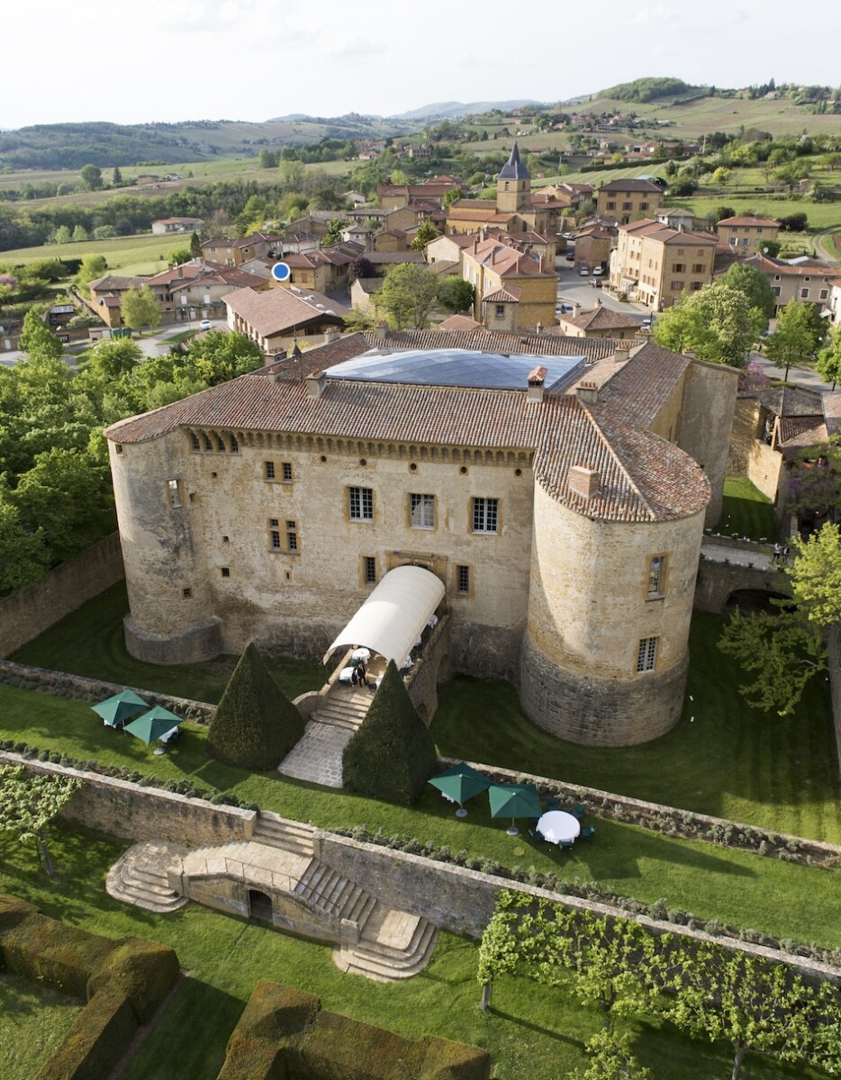 le-chateau-de-bagnols-698d87ca7bcc2