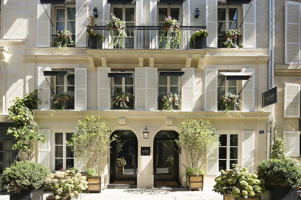 le-saint-hotel-a-paris-saint1