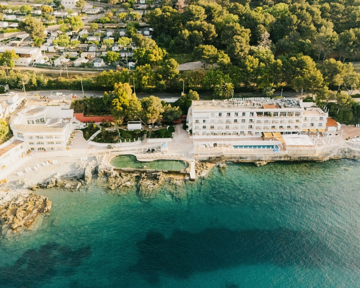 les-roches-rouges-697e33ce872b0