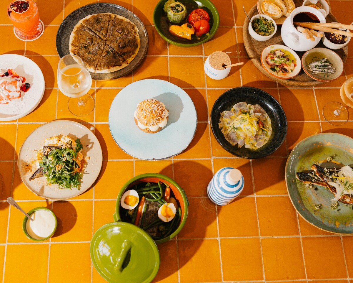 les-roches-rouges-697e360225327