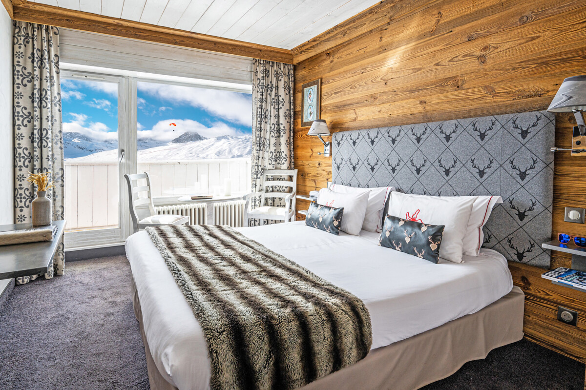 lhotel-les-campanules-6a54ad5785d33