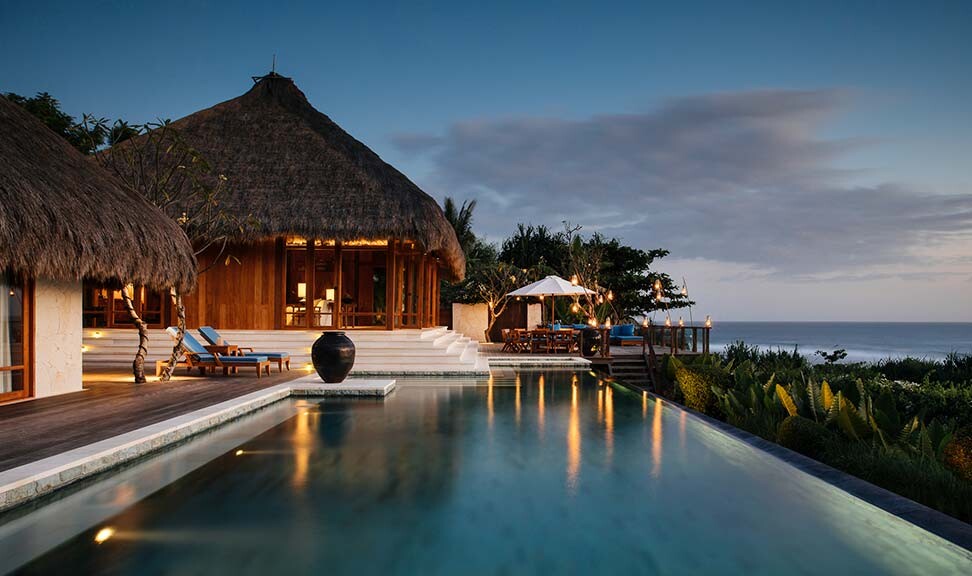 nihi-sumba-rajamandaka-mainpool
