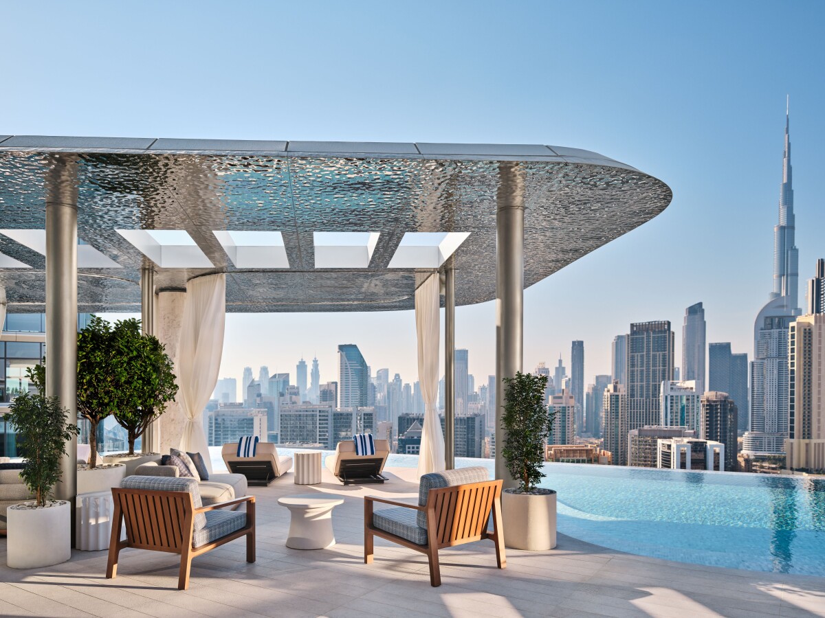 the-lana-the-lana-pool-cabana-dorchestercollection