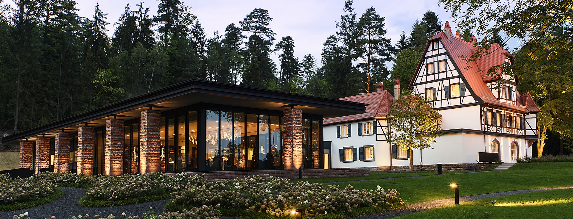 villa-rene-lalique-DLRVeTUIkATSlcTg[1]