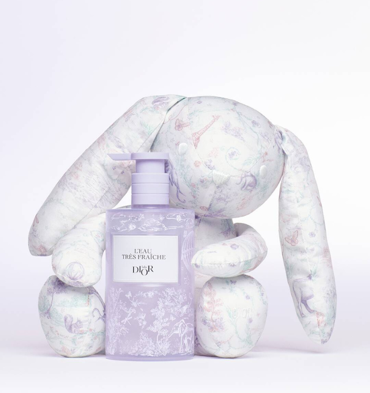 news-main-baby-dior-devoile-la-magie-bonne-etoile-par-francis-kurkdjian-pour-les-tout-petits.1701070263.png