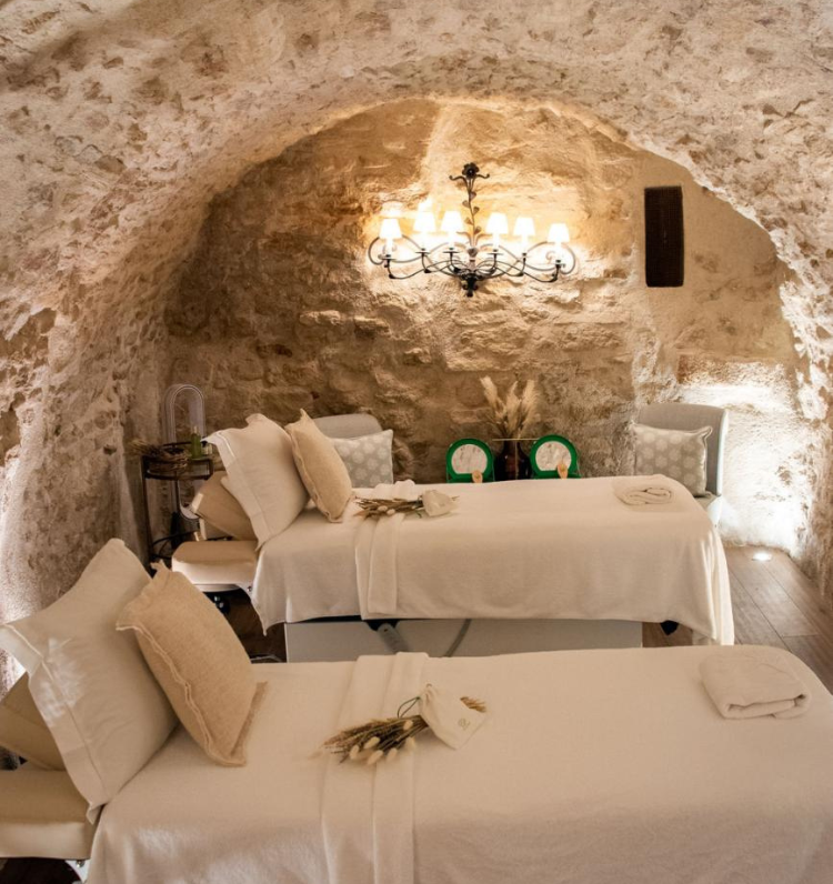 news-main-bienvenue-a-lhotel-spa-en-provence-crillon-le-brave-un-oasis-de-detente-et-un-cocon-de-bien-etre-made-in-provence.1714718417.png