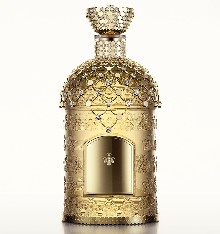 news-main-bouquet-de-la-cour-une-fusion-majestueuse-de-la-parfumerie-et-de-la-joaillerie-extraordinaire-par-guerlain-et-chaumet.1697007195.png