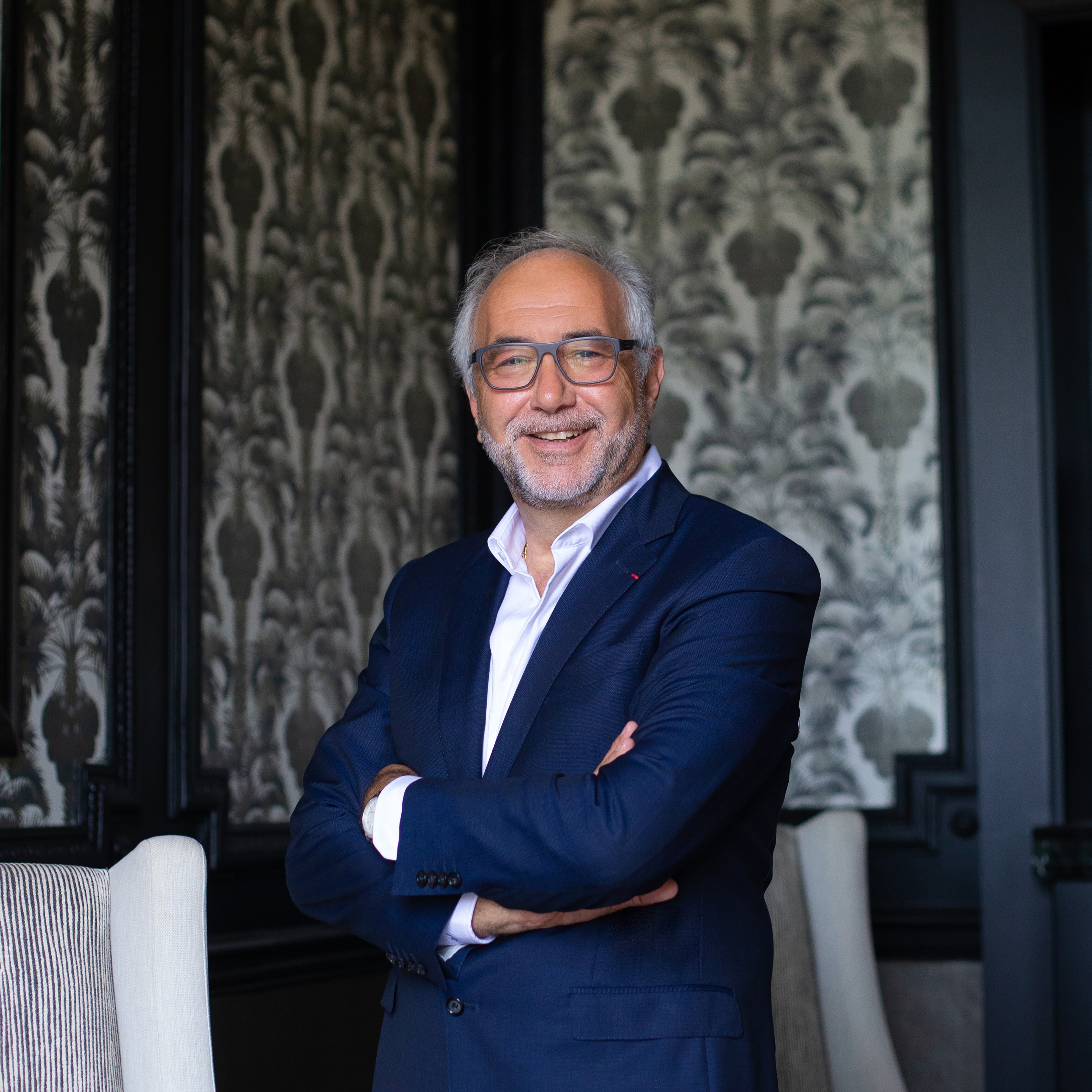 news-main-bruno-mercadal-deux-decennies-de-passion-et-de-vision-a-la-tete-de-lhotel-royal-riviera.1761293205.jpg