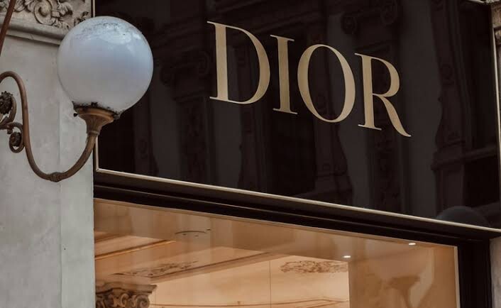 news-main-dior-rouvrira-son-flagship-de-milan-le-18-septembre-avec-une-table-signee-enrico-bartolini.1785434850.jpeg