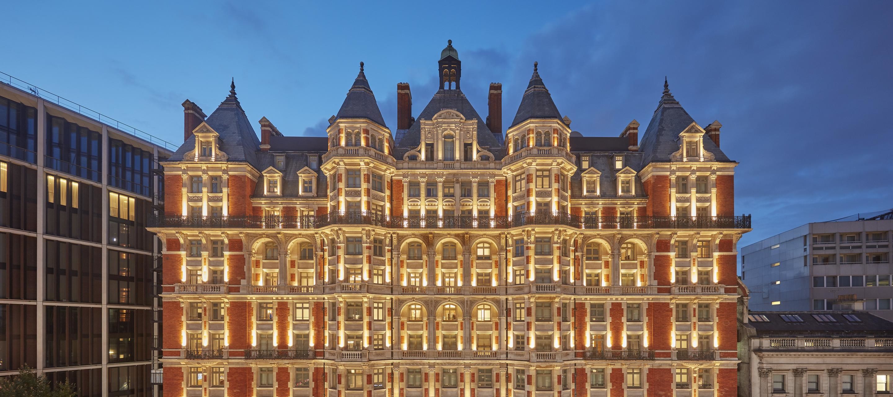 news-main-jll-real-views-renovating-to-stay-relevant-big-hotel-refurbishments-in-2019.1546794345.jpg