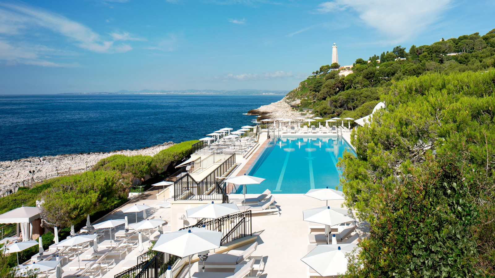 news-main-le-grand-hotel-du-cap-ferrat-a-four-seasons-hotel-presente-une-nouvelle-offre-de-bien-etre-entierement-personnalisable-mindfulness-wellbeing.1621424459.jpg