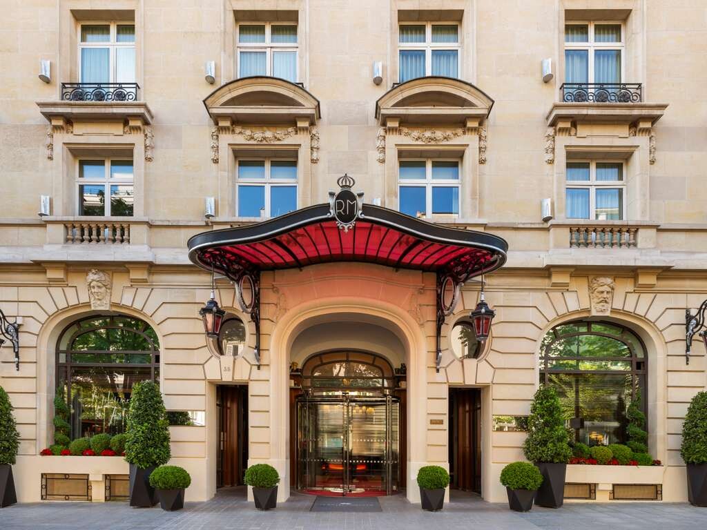 news-main-le-royal-monceau-accueille-le-restaurant-new-yorkais-rafs-pour-la-fashion-week-homme.1781762223.jpg