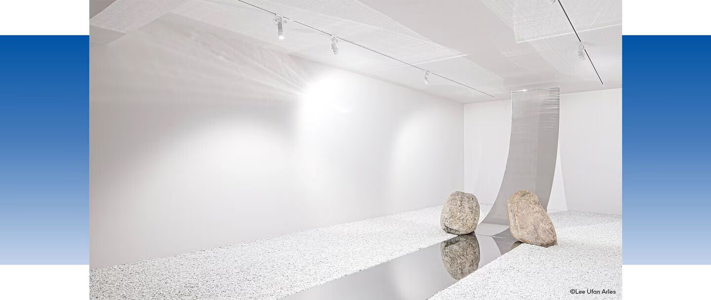 news-main-lee-ufan-arles-et-guerlain-devoilent-la-deuxieme-edition-du-art-environment-prize.1718019129.jpg