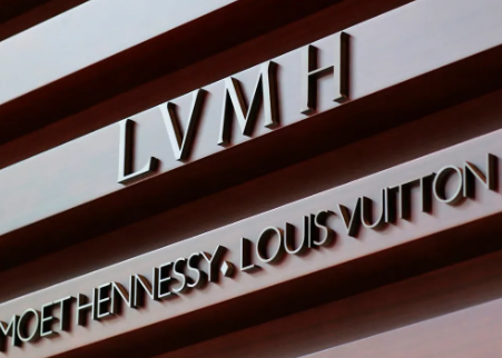 news-main-lvmh-et-le-luxe-face-a-un-debut-dannee-plus-contraste.1777556741.png