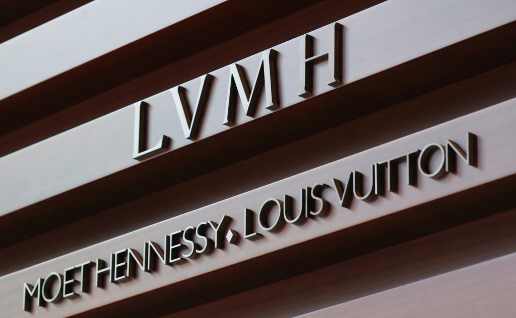 news-main-lvmh-soutient-elle-pour-lancer-la-premiere-edition-du-prix-des-artisanes.1627421689.jpg