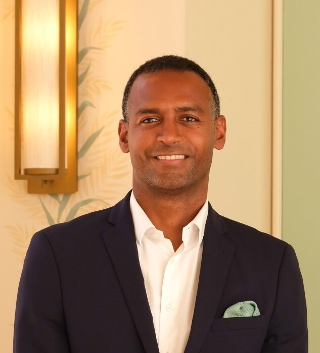 news-main-on-ne-dirige-pas-seulement-une-equipe-on-accompagne-avant-tout-des-personnes-rencontre-avec-olivier-romain-directeur-des-operations-chez-inwood-hotels.1787640991.jpg