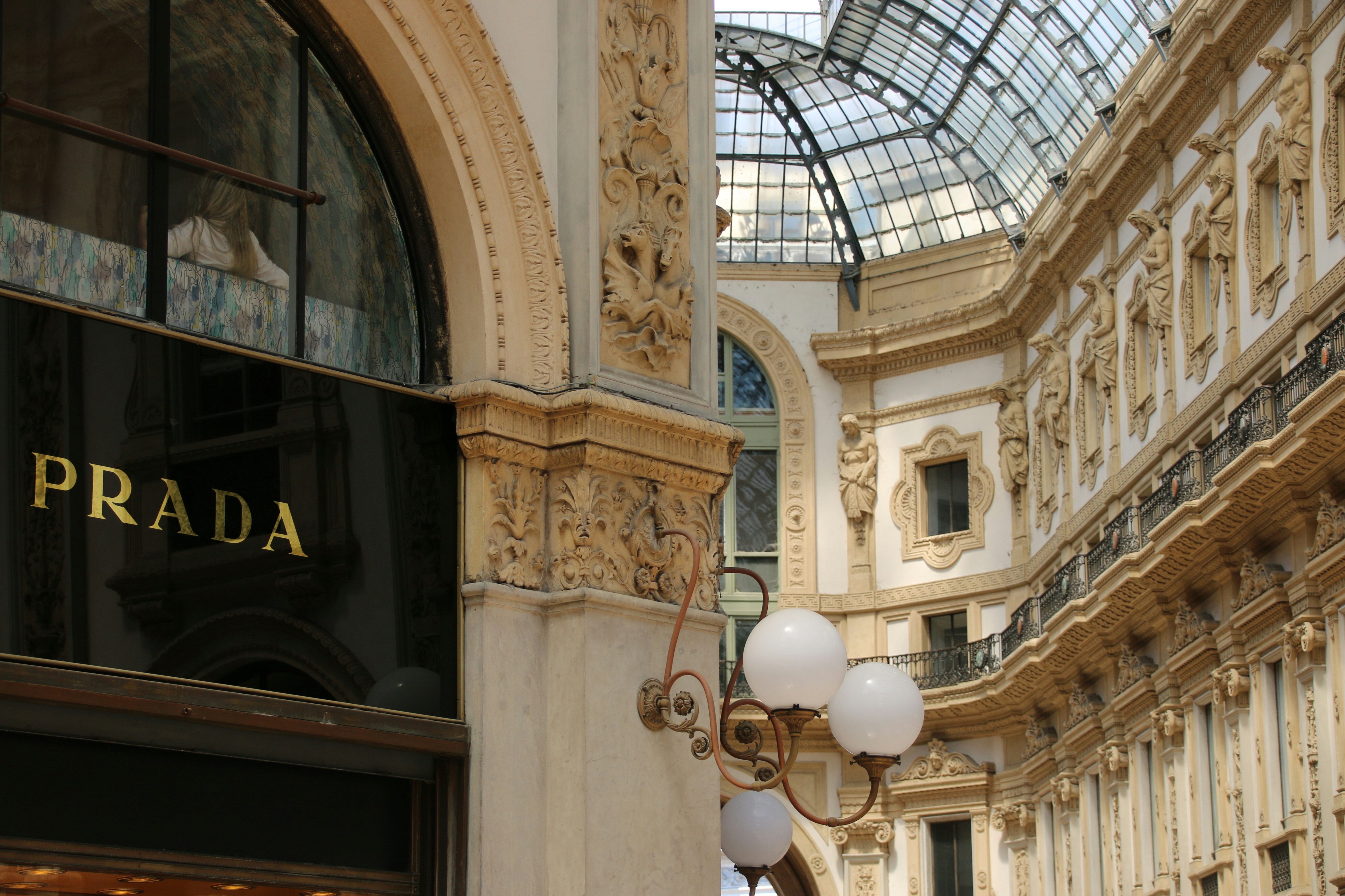 news-main-prada-renovates-its-historic-milan-store-to-attract-its-most-discerning-clients.1790261211.jpg