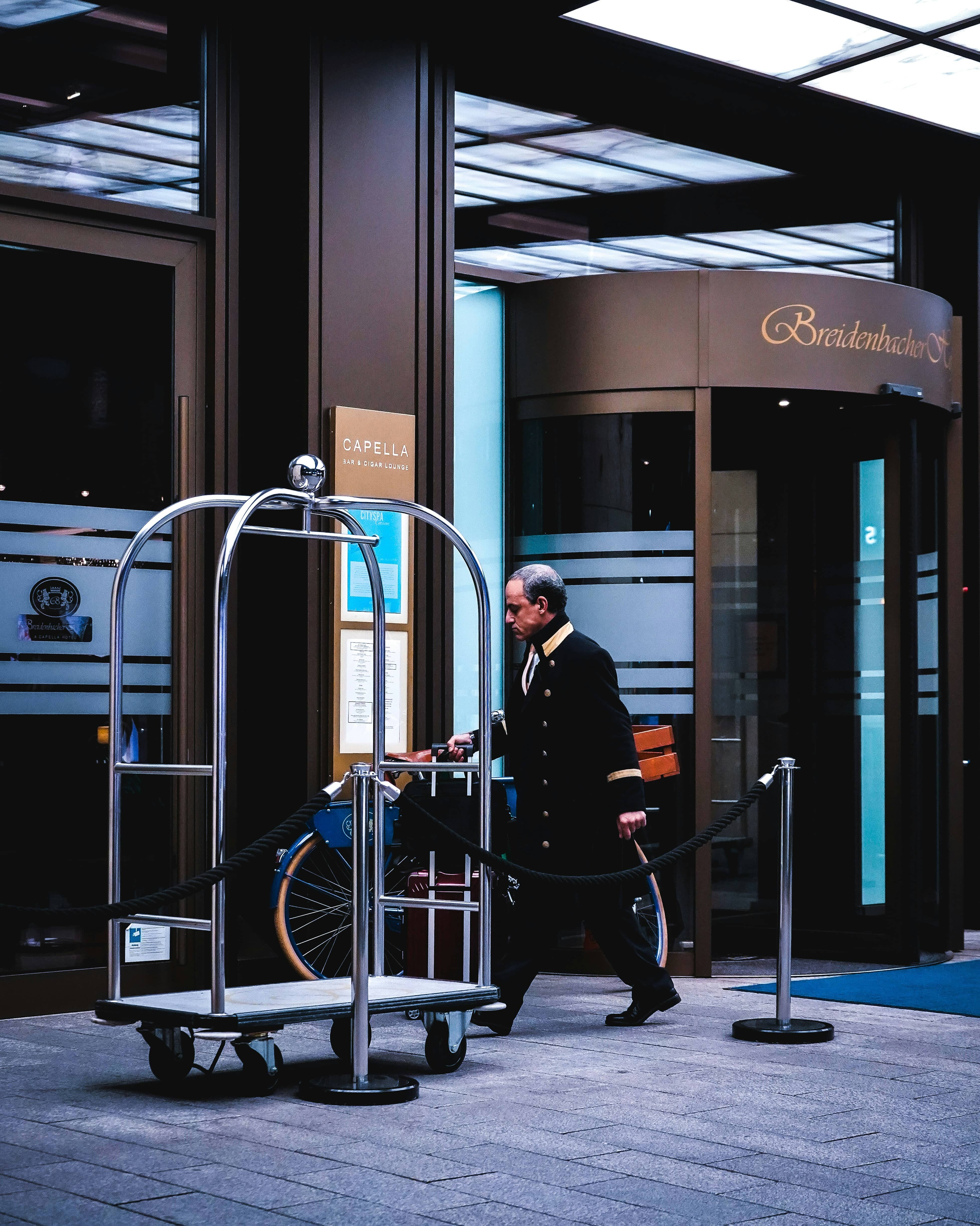 news-main-recrutement-dans-le-luxe-quand-lexcellence-se-joue-au-dela-du-cv.1789989191.jpg