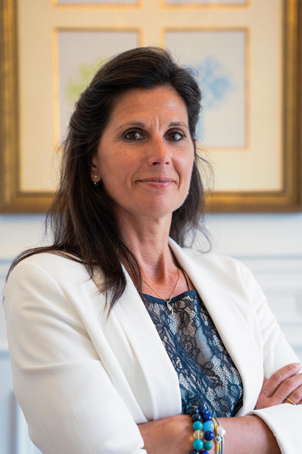 news-main-reveler-les-leaders-et-replacer-lhumain-au-coeur-de-la-performance-cecile-taburet-ex-drh-consultante-et-coach-certifiee.1790065883.jpg
