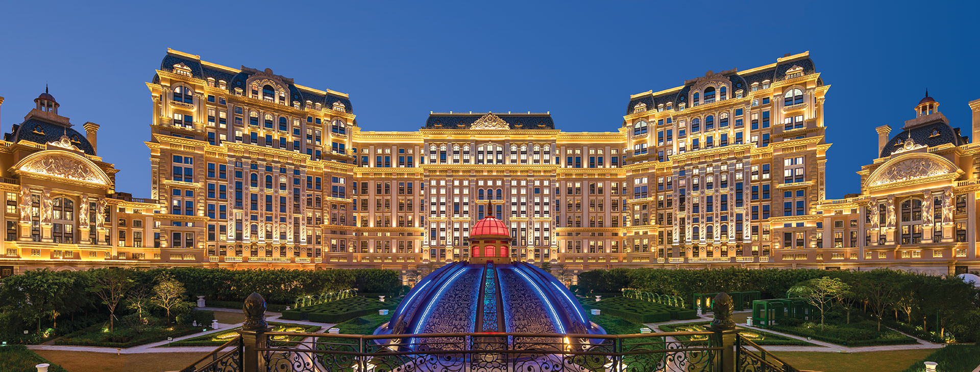 New opening: Grand Lisboa Palace Resort Macau | Vendôm