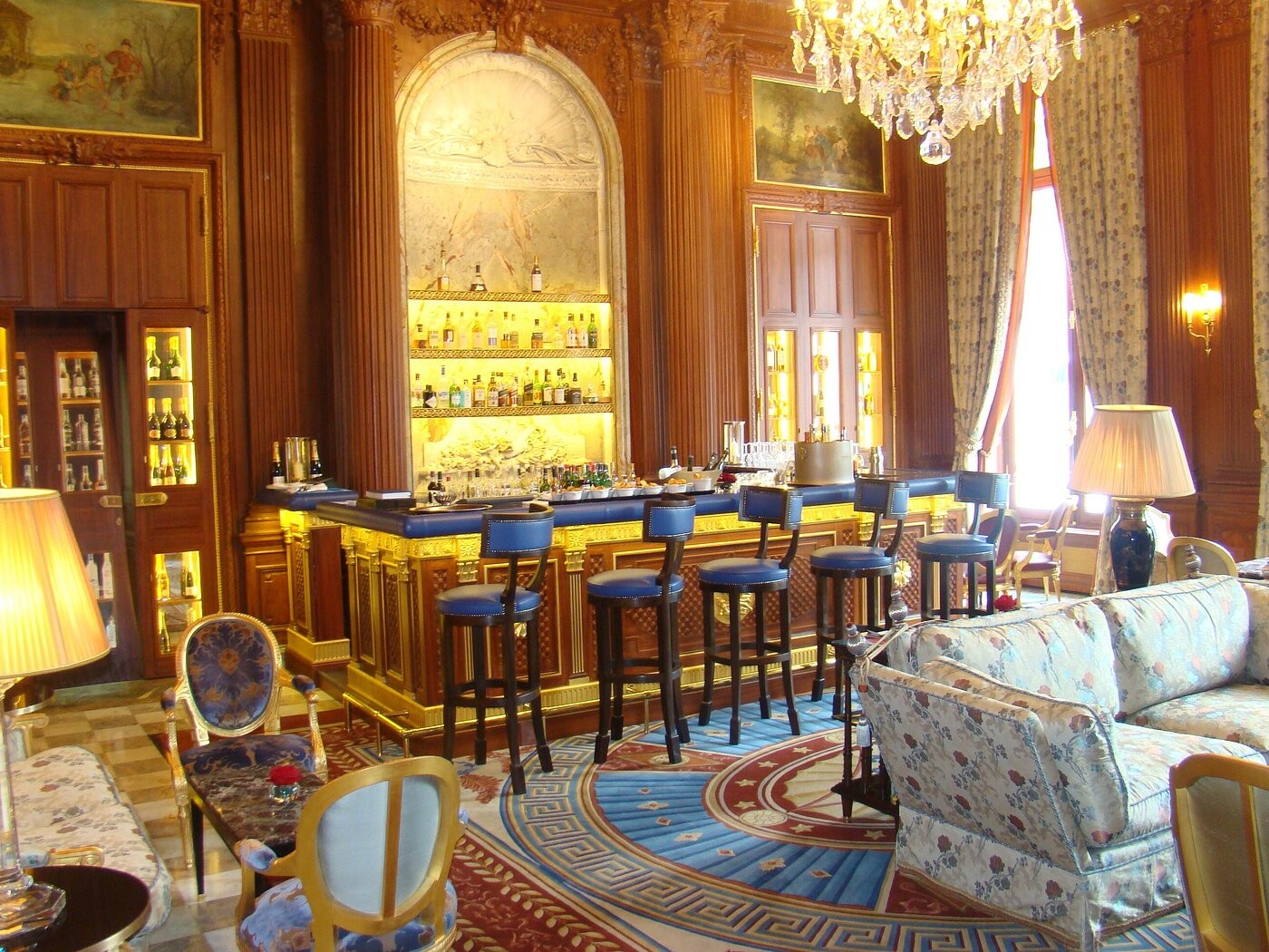 Chef de rang BAR (F/H)