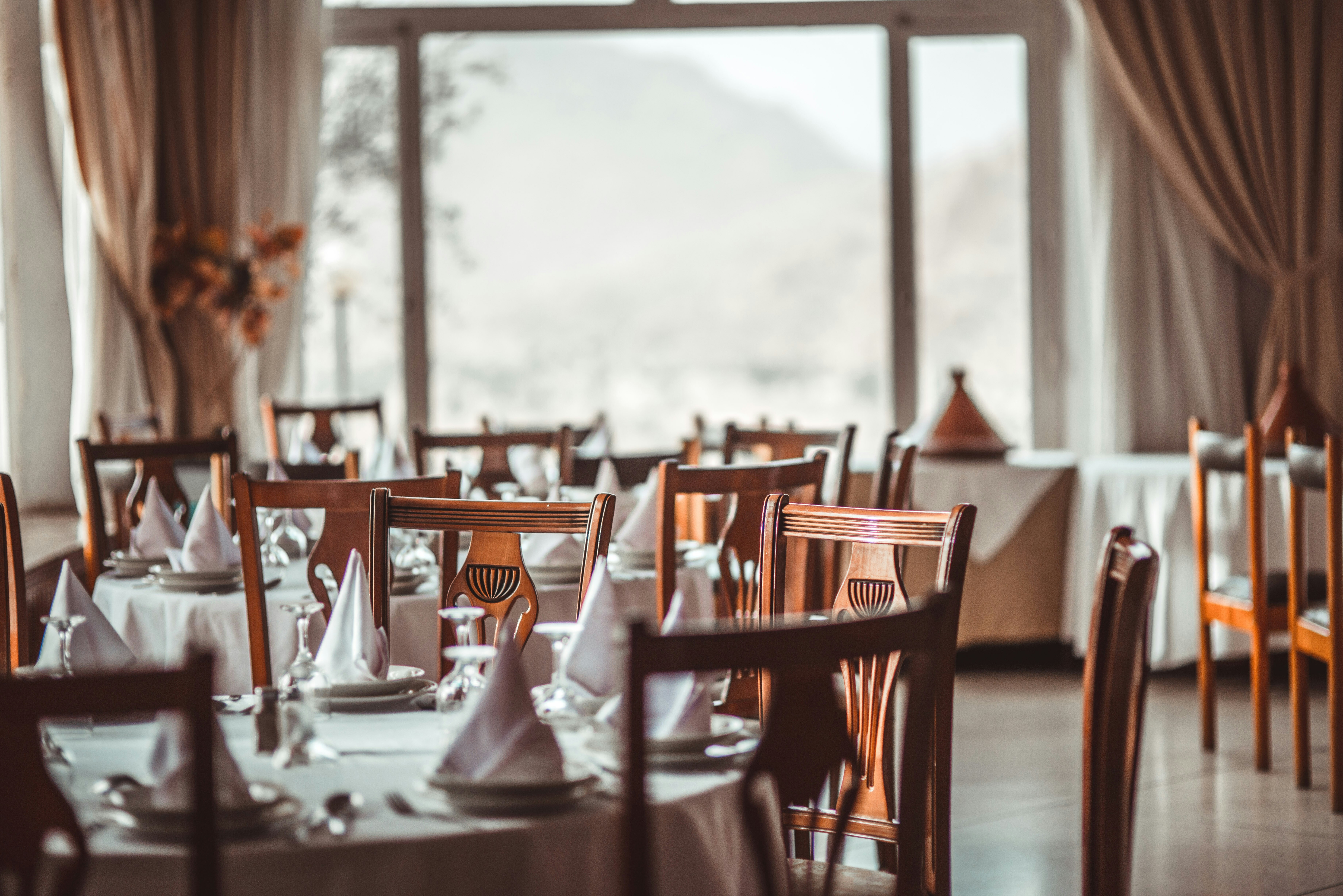 Chef de rang room service (h/f)