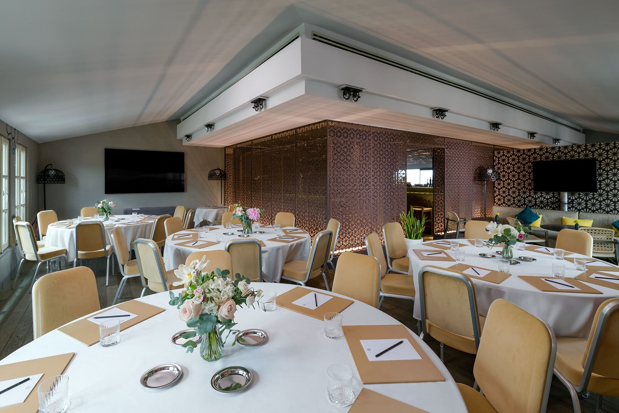 Maître d'hôtel Petit-Déjeuner / Room-Service / Banquet (h/f)