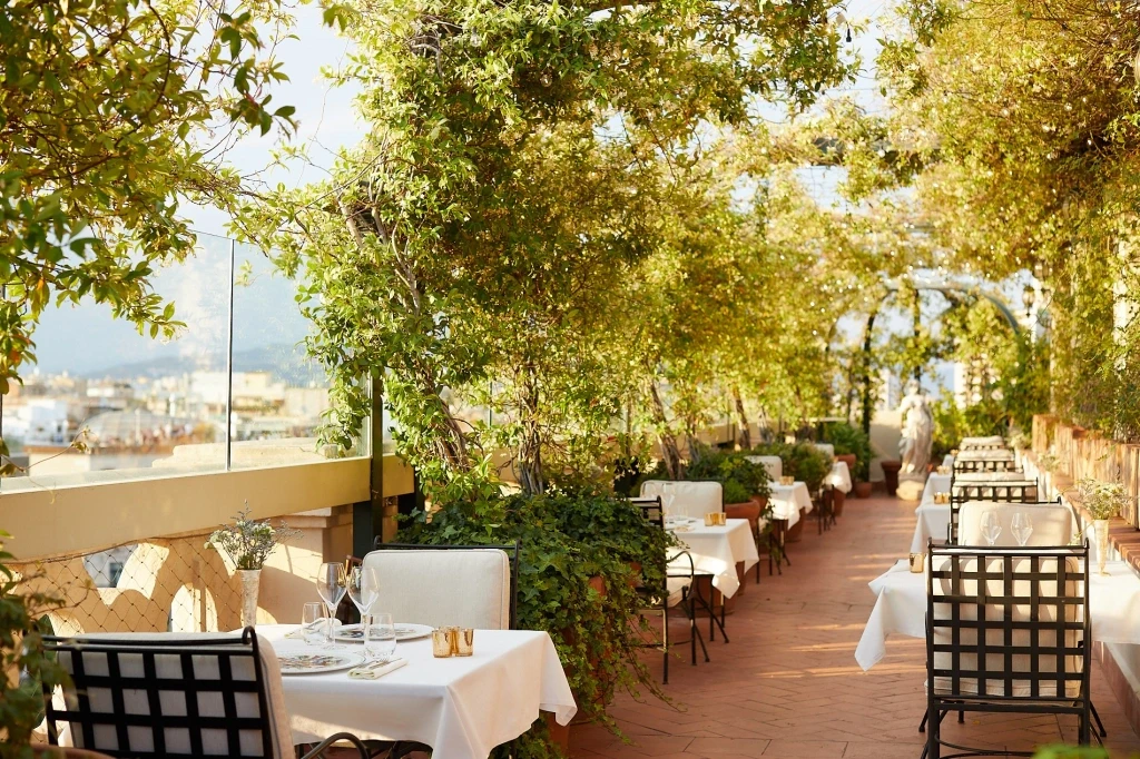 Prácticas Cross-Training Camarero  (M/H)