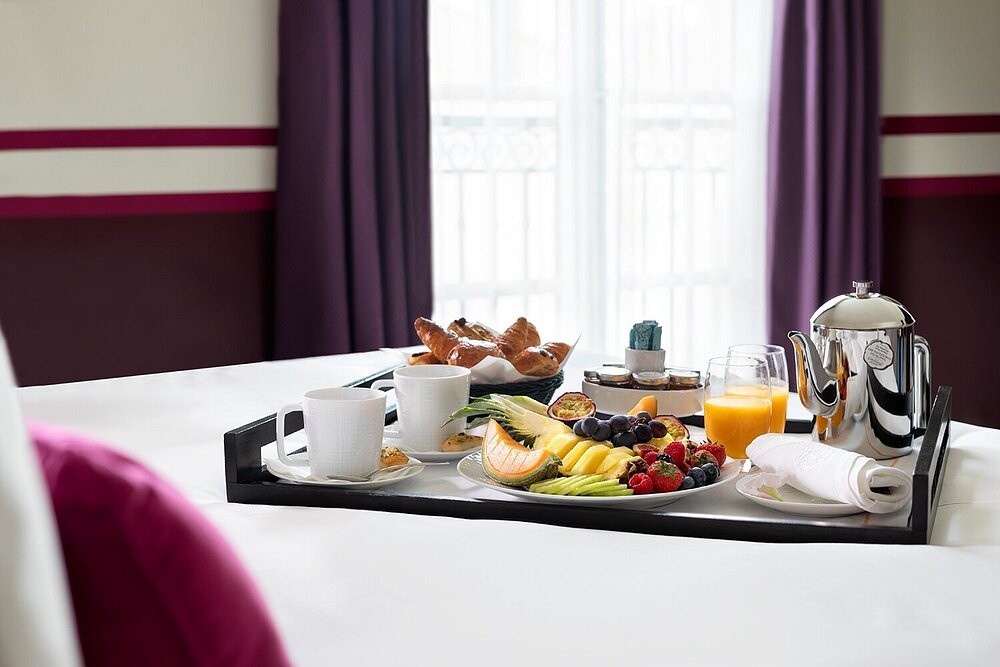 Chef de rang Room Service et Petit-Déjeuner (h/f)