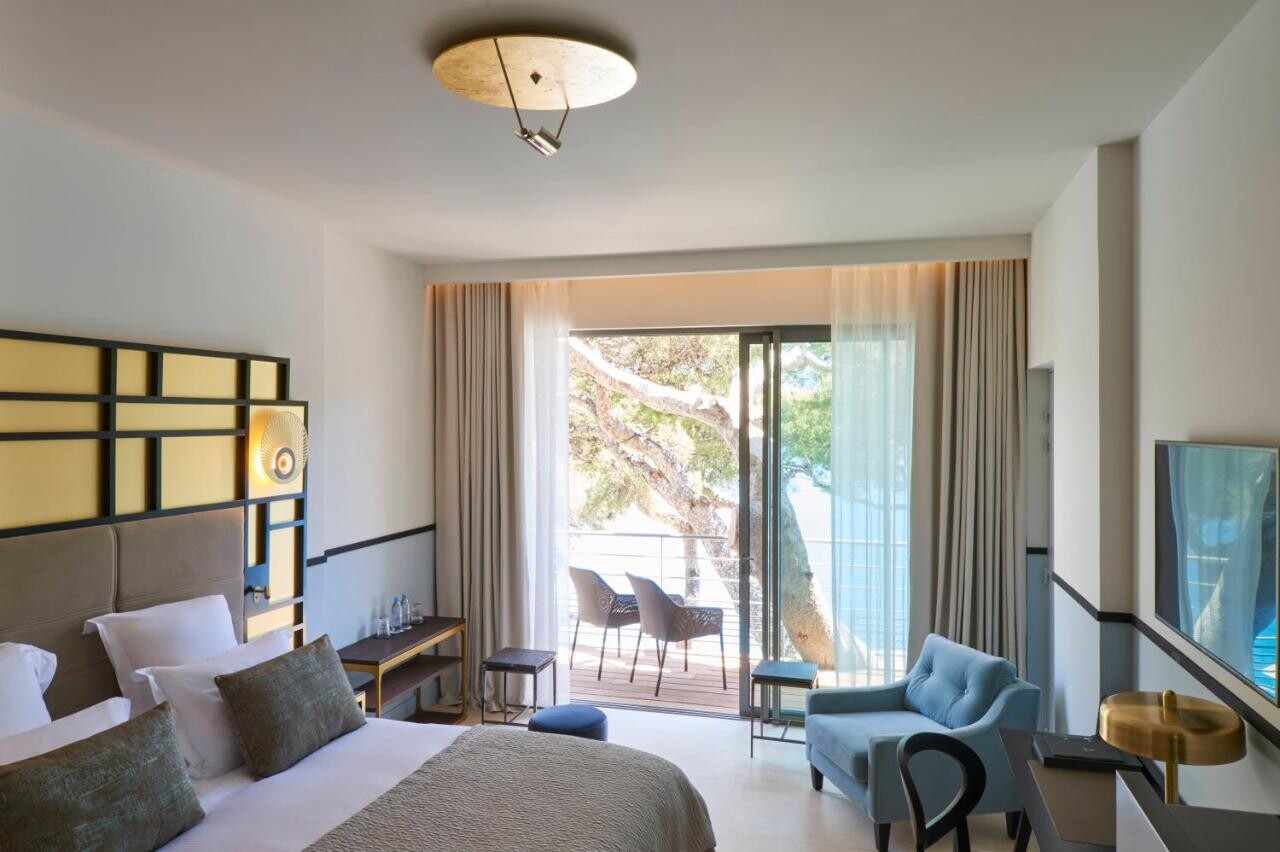 Femme / Valet de Chambre (H/F)