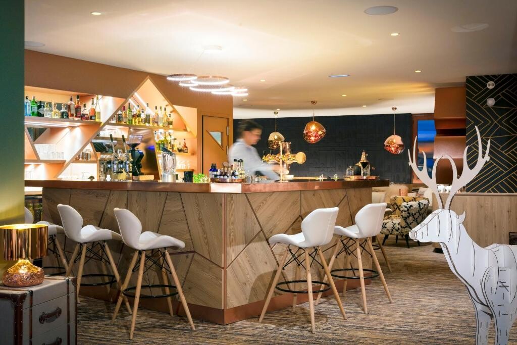Barman/Serveur (h/f)