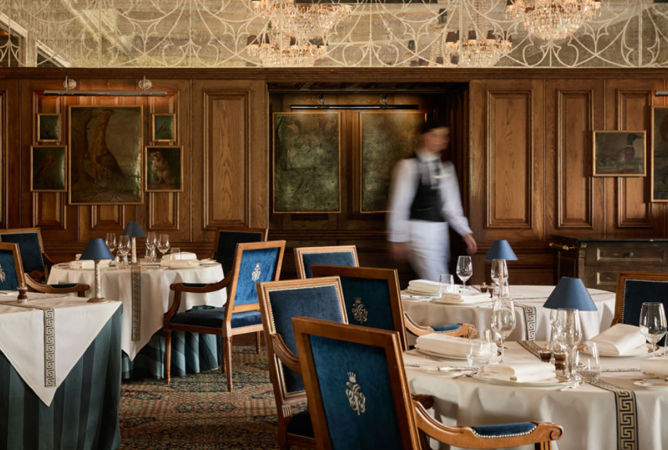 Gate and Door Person (W/M)